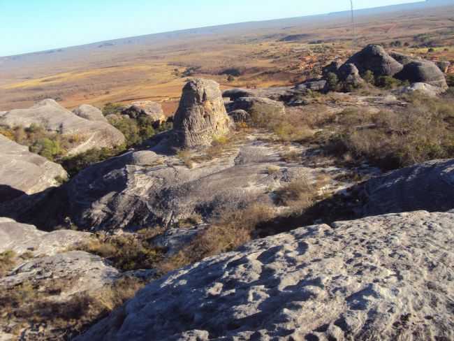 SERRA DE GUARIBAS, POR MARIA IDVANI BRAGA - GUARIBAS - PI