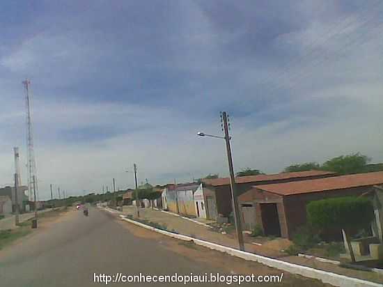 AVENIDA CENTRAL DE JACOBINA DO PIAU-FOTO:CONHECENDOPIAUI. - JACOBINA DO PIAU - PI