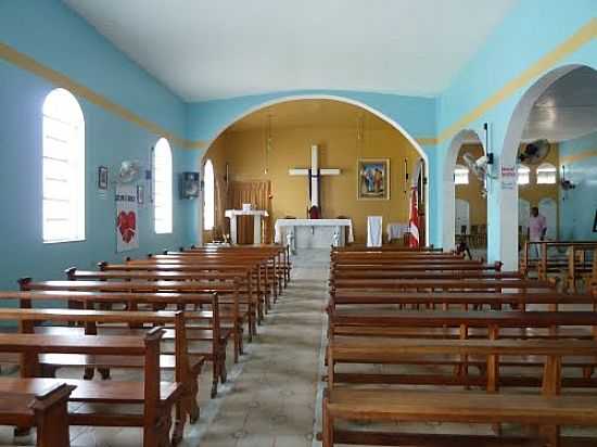 INTERIOR DA IGREJA MATRIZ DE DARIO MEIRA-BA-FOTO:ALS MAGNVS - DRIO MEIRA - BA