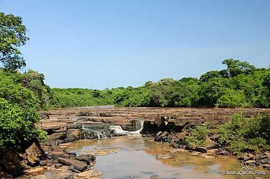 CACHOEIRA ROSRIO EM NOVO SANTO ANTNIO-PI-FOTO:JUSCELREIS - NOVO SANTO ANTNIO - PI