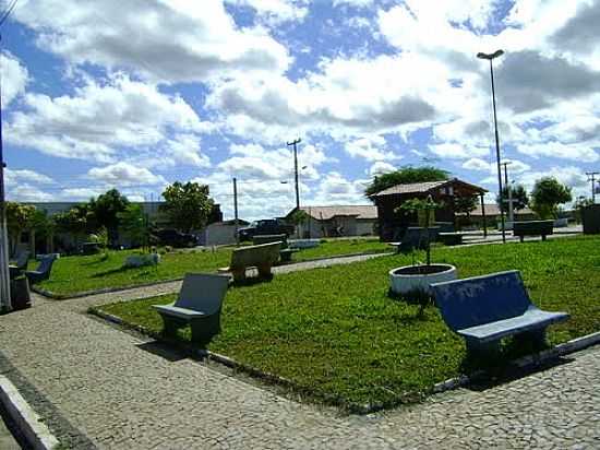 PRAA STIRO CARDOSO EM NOVO SANTO ANTNIO-PI-FOTO:Z - NOVO SANTO ANTNIO - PI