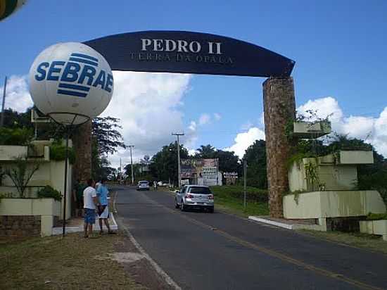 PRTICO DE ENTRADA-FOTO:JESAIAS NOGUEIRA - PEDRO II - PI