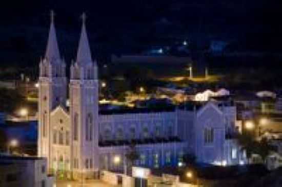 IGREJA MATRIZ DE PICOS-FOTO:MONICA DE MORAES SILVA - PICOS - PI