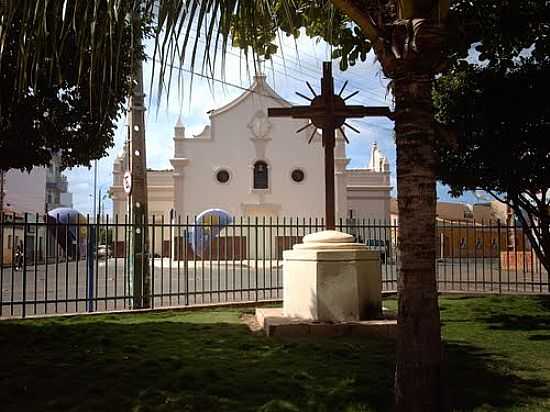 IGREJINHA DO SAGRADO CORAO DE JESUS-FOTO:MARCELLO DE BARROS S - PICOS - PI