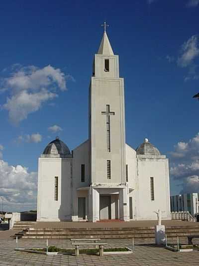 IGREJA MATRIZ POR AMAYRTON - PIO IX - PI