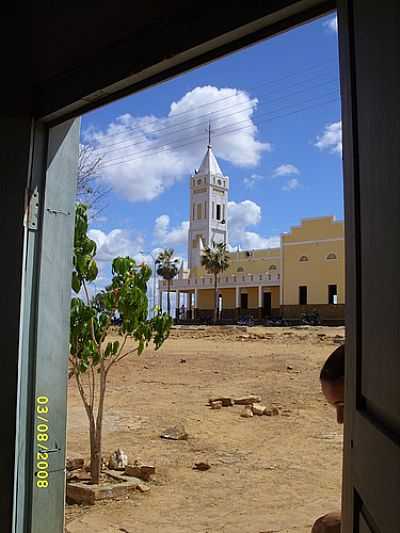 IGREJA-FOTO:FONTENELE  - SANTA CRUZ DOS MILAGRES - PI