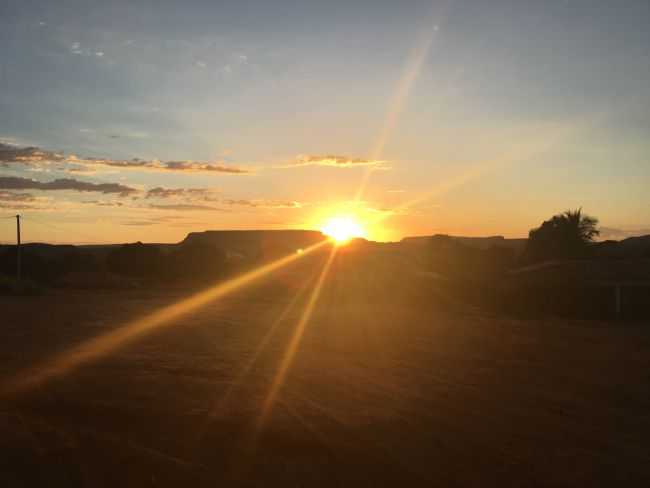 FIM DE TARDE, EM SANTA FILOMENA, PI, S 17H49., POR WILLIAN PAULINO - SANTA FILOMENA - PI