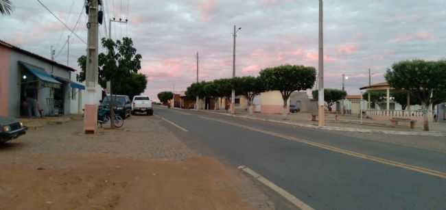 TANQUE VELHO POVOADO DE SO BRAZ DO PIAUI, POR GUSTAVO  AGUIAR ROCHA - SO BRAZ DO PIAU - PI