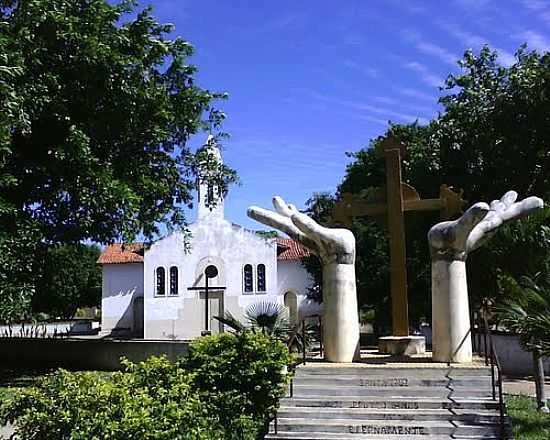 IGREJA MATRIZ DE SO GONALO DO PIAU-FOTO:JOO ANANIAS - SO GONALO DO PIAU - PI