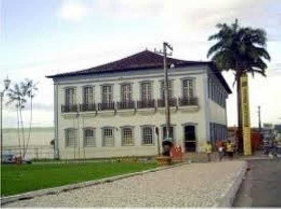 PRDIO ANTIGO EM SEBASTIO BARROS-FOTO:TURISMOPELOBRASIL. - SEBASTIO BARROS - PI