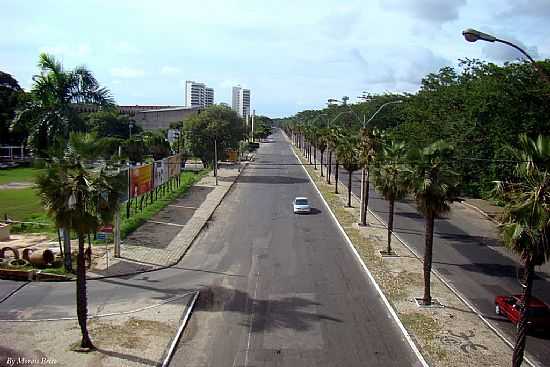 AVENIDA CENTRAL EM TERESINA-PI-FOTO:EDILSON MORAIS BRITO - TERESINA - PI