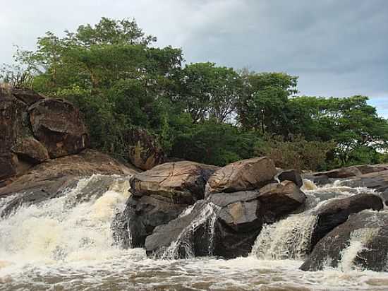 CACHOEIRA BALAIOS EM RICO CARDOSO-BA-FOTO:SERGIOZAP - RICO CARDOSO - BA