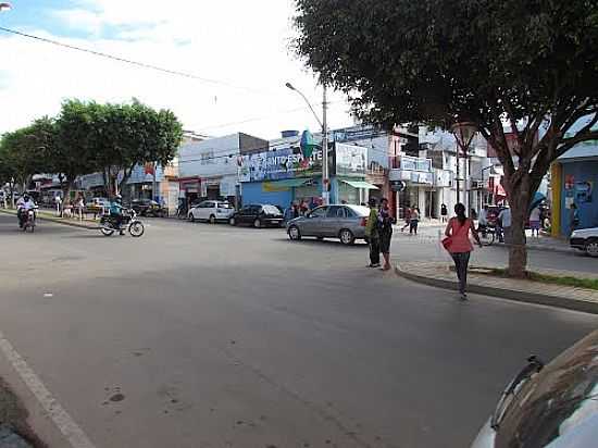 CENTRO EM EUCLIDES DA CUNHA-BA-FOTO:CARLOS AMORIM DIVULG - EUCLIDES DA CUNHA - BA