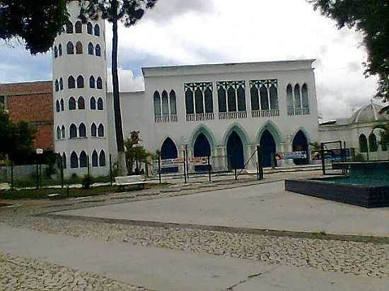 CATEDRAL N.SRA.AUXILIADORA EM EUNPOLIS-BA-FOTO:FJSINVAL - EUNPOLIS - BA