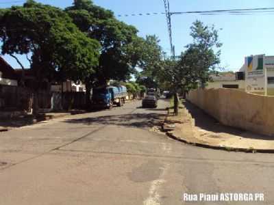 RUA PIAU, POR BAIANO PINTOR - ASTORGA - PR