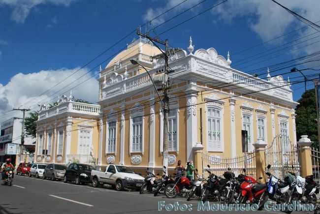 CENTRO UNIVERSITRIO DE CULTURA E ARTE - CUCA, POR MAURICIO CARDIM - FEIRA DE SANTANA - BA