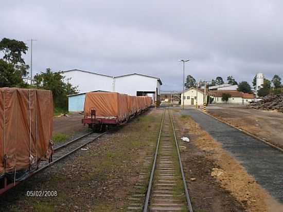 ESTAO FERROVIRIA DE BARRO PRETO-FOTO:EDMILSON HENRIQUE VIEIRA - BARRO PRETO - PR