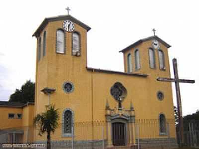 MATRIZ DE SANTO ANTONIO DE PDUA-FOTO:VICENTE A. QUEIROZ - BOCAIVA DO SUL - PR