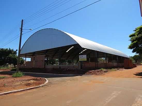 GINSIO DE ESPORTES EM BRASILNDIA DO SUL-FOTO:RICARDO MERCADANTE - BRASILNDIA DO SUL - PR