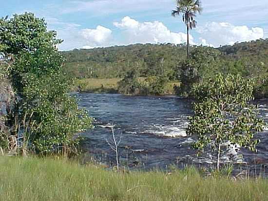 ALTO PRETO EM FORMOSA DO RIO PRETO-BA-FOTO:JOS MARIA DE S - FORMOSA DO RIO PRETO - BA