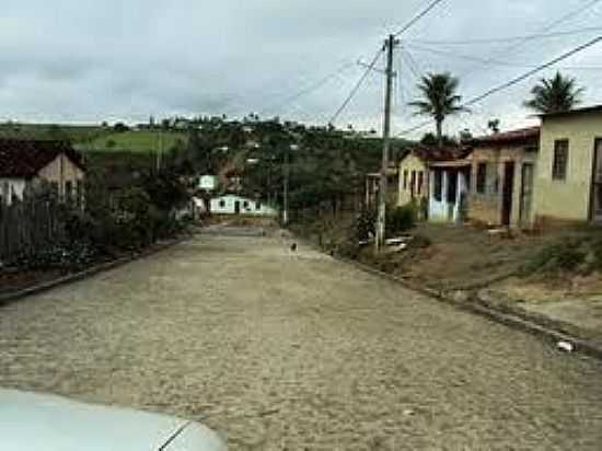 RUA EM GABIARRA-FOTO:LUCASLEITEPT  - GABIARRA - BA