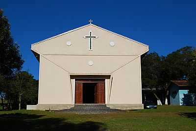 IGREJA DE SANTA PAULINA-FOTO:KOYOTHE  - CAMPINA GRANDE DO SUL - PR