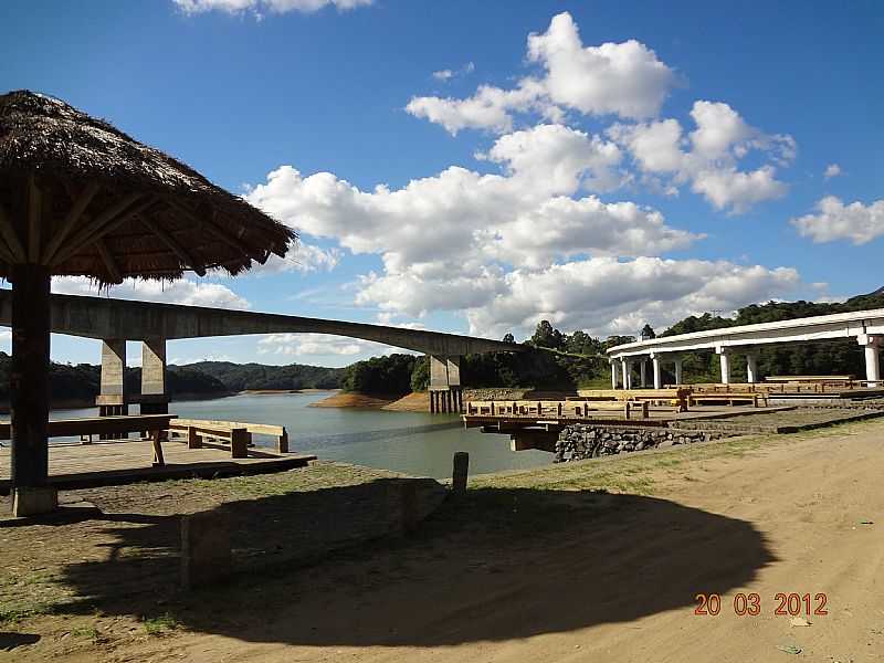 PARQUE ARI COUTINHO BANDEIRA - CAMPINA GRANDE DO SUL - PR - CAMPINA GRANDE DO SUL - PR