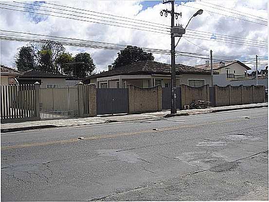 CAMPO LARGO-PR-AVENIDA DES.CLOTRIO PORTUGAL-FOTO:BRUNOBERTOJA - CAMPO LARGO - PR