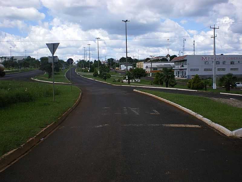 CANDOI-PR-AV.JOS ANTUNES FABRCIO-FOTO:GENTILDALLO - CANDI - PR