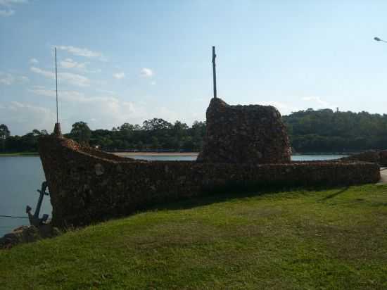 ILHA PONCIANO, POR ARCKIMEDES - CARLPOLIS - PR