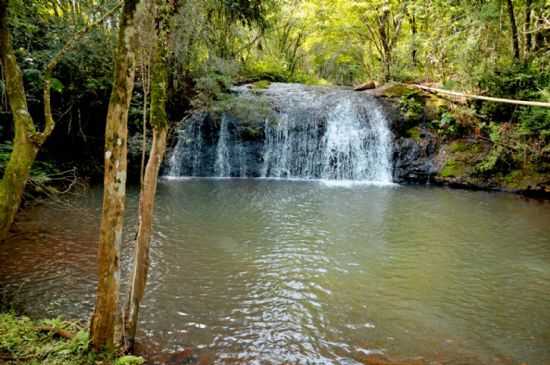 CACHOEIRA XAPURI, POR EDISON CAETANO - CATANDUVAS - PR