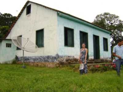 CASARO ALEMO TURVO, POR MATILDE BARBIOT - CERRO AZUL - PR