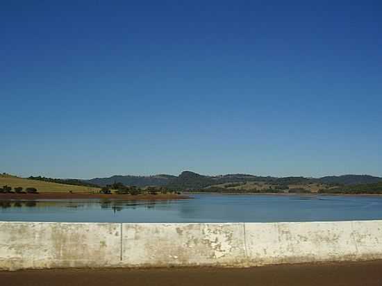 RIO IGUAU EM CHOPINZINHO-PR-FOTO:PRES_FHE - CHOPINZINHO - PR