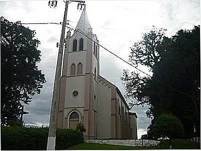 IGREJA-FOTO:DAVID DIGGER  - COLNIA CRISTINA - PR