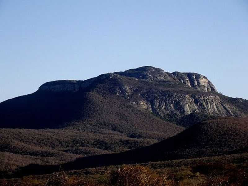 SERRA DO SO FELIPE GENTIO DO OURO BA -  POR CHICO  SOARES - GENTIO DO OURO - BA