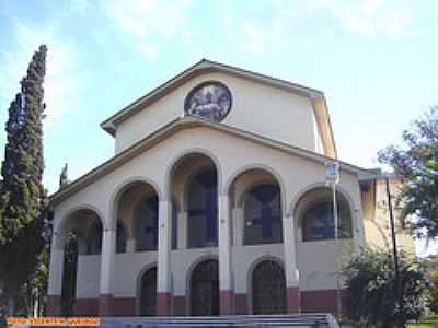 MATRIZ N.S.AUXILIADORA-FOTO:VICENTE A. QUEIROZ - COLORADO - PR