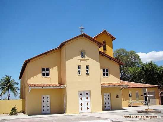 MATRIZ DE SANTO ANTNIO DE PDUA EM GLRIA-BA-FOTO:VICENTE A. QUEIROZ - GLRIA - BA