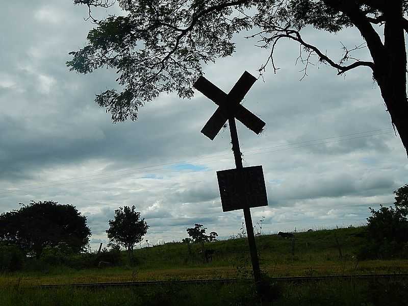 IMAGENS DO DISTRITO DE CONSELHEIRO ZACARIAS MUNICPIO DE SANTO ANTNIO DA PLATINA/PR - CONSELHEIRO ZACARIAS - PR