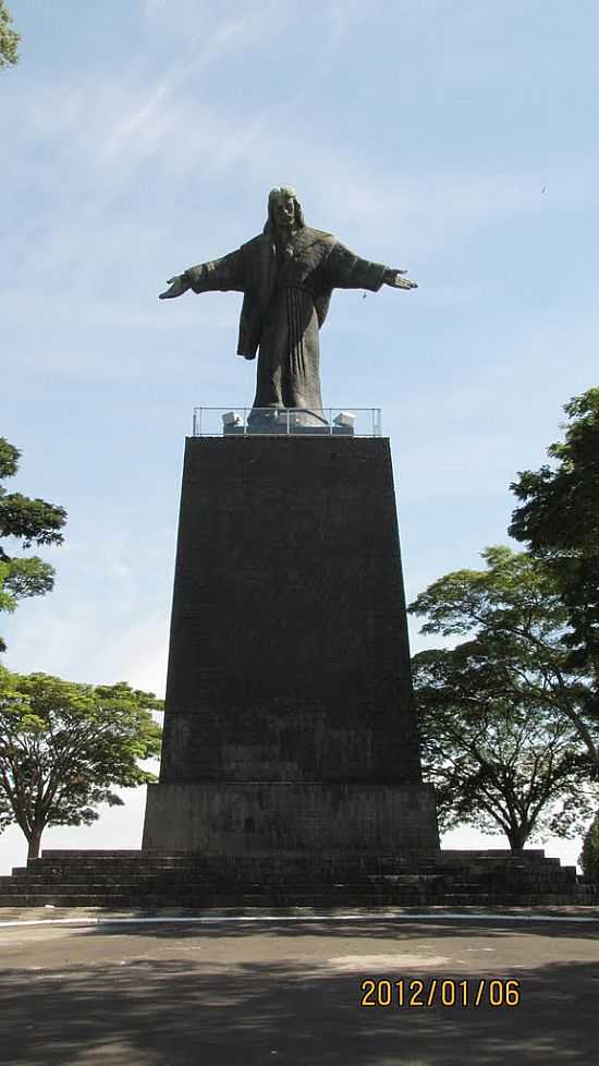 CORNLIO PROCPIO-PR-MONUMENTO  CRISTO REI-FOTO:E. COLMAN - CORNLIO PROCPIO - PR