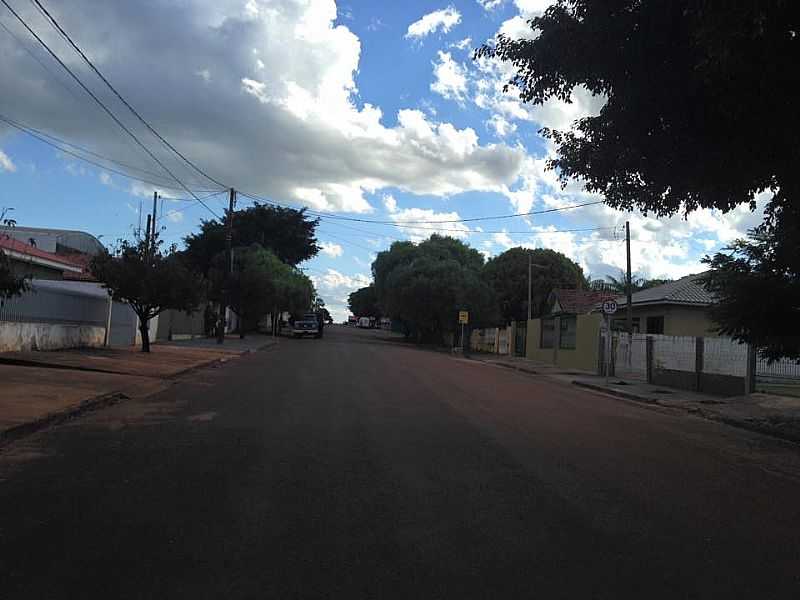IMAGENS DA CIDADE DE CRUZMALTINA - PR - CRUZMALTINA - PR