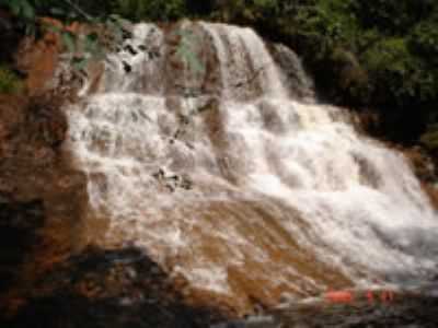 SALTO ERNESTO GUIRRO, POR EVERSON DE CASTRO LEITE - FAROL - PR