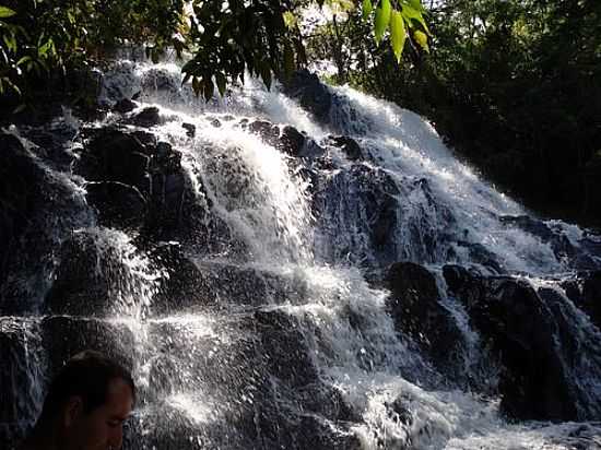 CACHOEIRA DO CHICOEM FAXINAL-FOTO:JULIANO LUIZ MAREGA - FAXINAL - PR