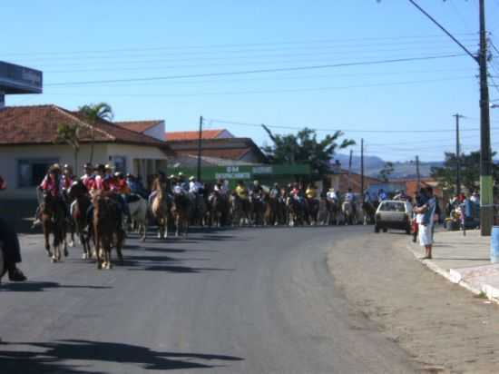 FESTA DA IGREJA SANTA BARBARA, POR MEIRE GONALVES - FIGUEIRA - PR