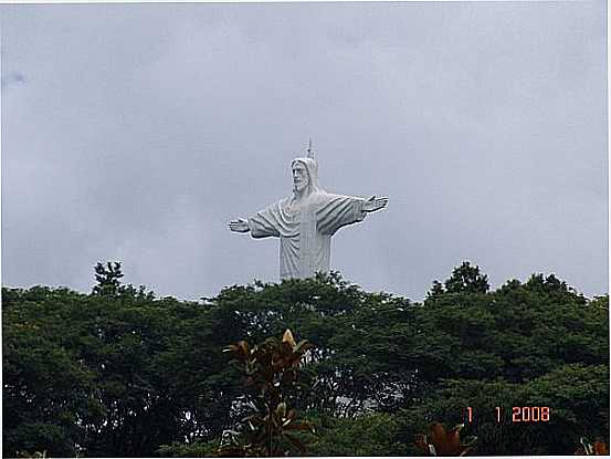 MORRO DO CALVRIO-FOTO:ROBERTO SAVARRO - FRANCISCO BELTRO - PR