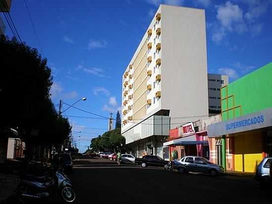 AV.DANIEL PORTELA EM GOIOER-FOTO:UDSON PINHO - GOIOER - PR