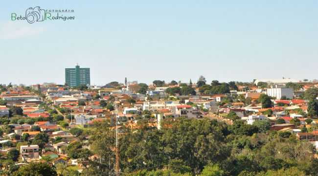 VISTA DO ALTO VILA GUAIRA, POR BETO RODRIGUES - GOIOER - PR