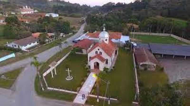 IMAGENS DA COLNIA GONALVES JUNIOR, MUNICPIO DE IRATI/PR - GONALVES JNIOR - PR