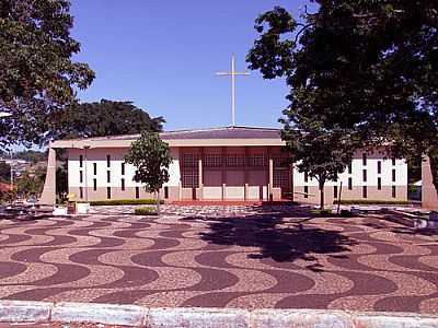 IGREJA CATOLICA DA GRACIOSA. POR EDSON WALTER CAVALARI - GRACIOSA - PR