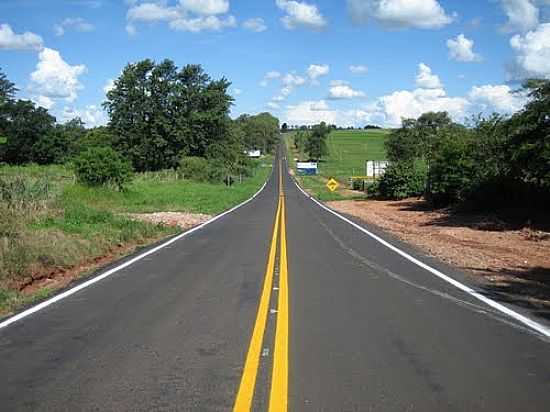 ENTRADA DA CIDADE DE GUARACI-FOTO:JULIO AKIMURA - GUARACI - PR