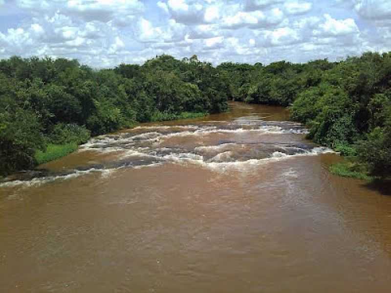 GUARACI-PR-GUAS VERMELHAS DO RIO BANDEIRANTES DO NORTE-FOTO:SANTOS OLIVEIRA - GUARACI - PR